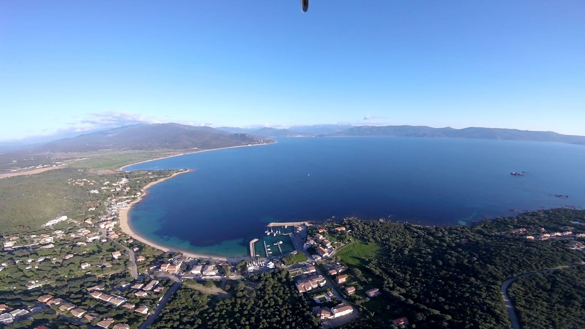 Corse vue du ciel en autogire